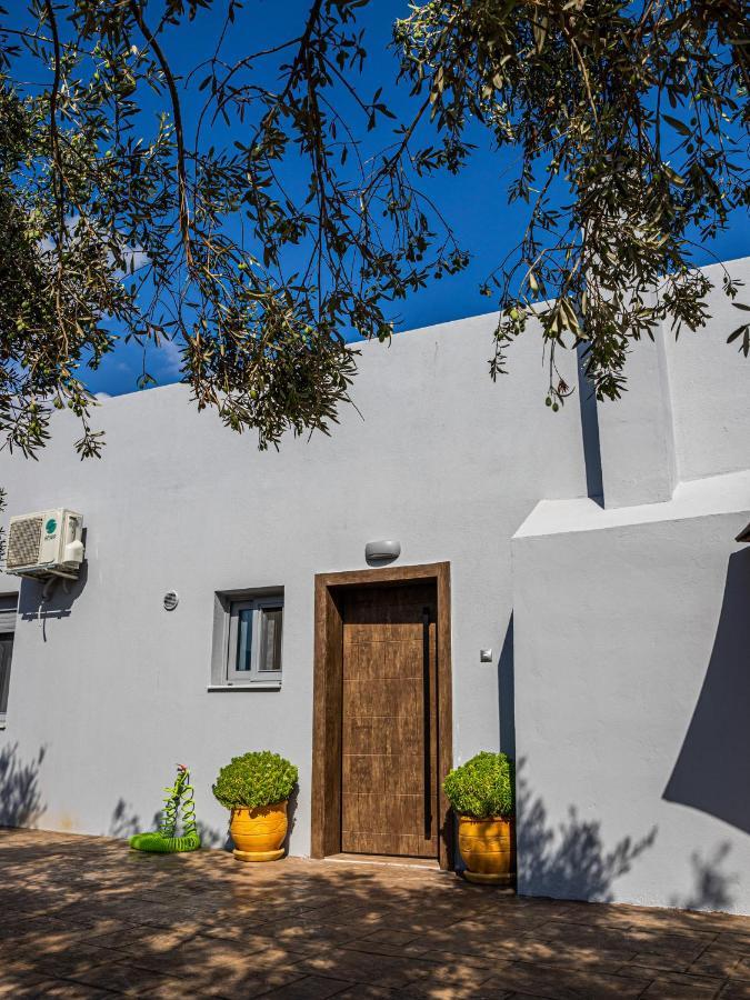 Old Olive Tree Cottage Agii Apostoli  外观 照片